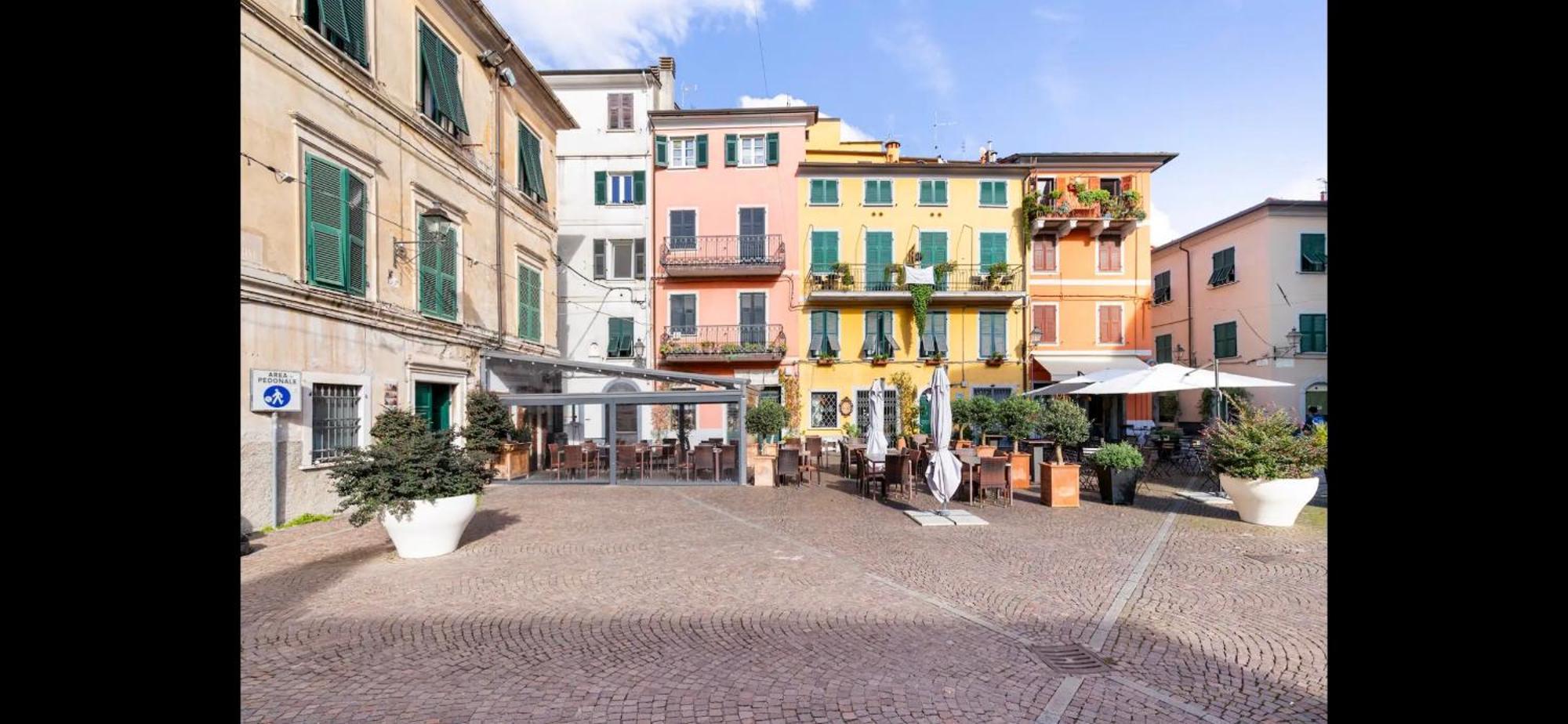 Cocoon, Atypical Flat In Historic Center & Breakfast Apartment Sarzana Exterior photo